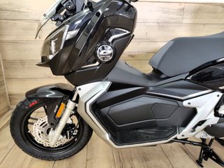 QJ MOTOR ATR 125 - A ESTRENAR