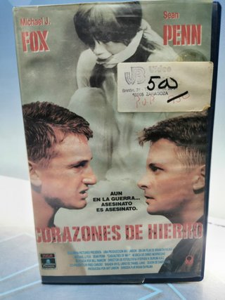 Película VHS Corazones de hierro de Michael J.Fox y Sean Penn 1990