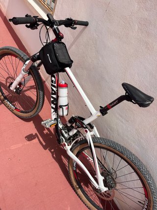MTB Bicicleta de Montaña Giant - Talla M