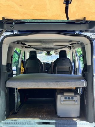 Peugeot Traveller 2017