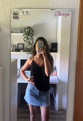 Blusa Zara encaje negro