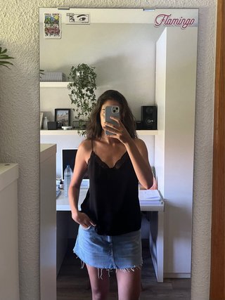 Blusa Zara encaje negro