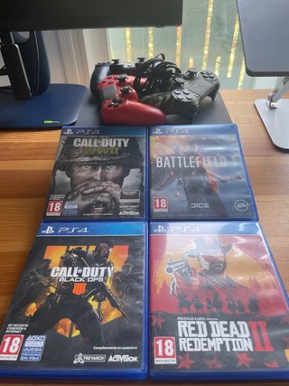 Pack PS4 + 3 mandos + 4 juegos