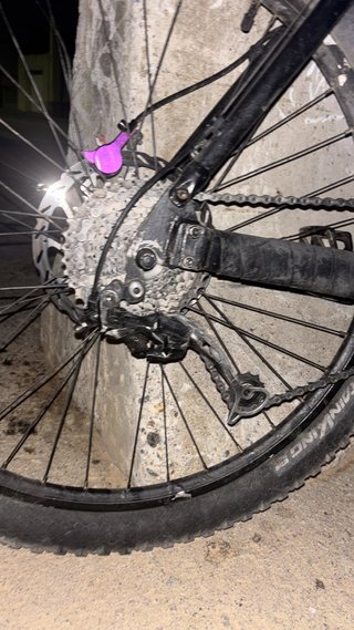 Kona Stinky talla M en muy buen estado. Bicicleta