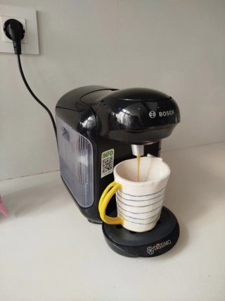 Cafetera Tassimo Bosch Negra