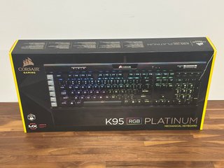Teclado Corsair K95 RGB Platinum
