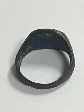 Antico anello sigillo