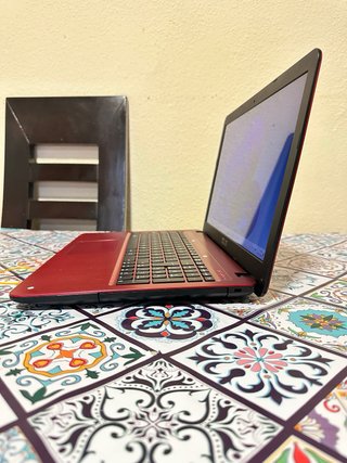 Portatil ASUS i5 • 8GB RAM • SSD 500GB Win 11 pro