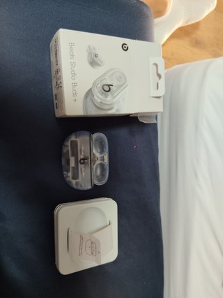 Beats Studio Buds+ Auriculares Inalámbricos Transp