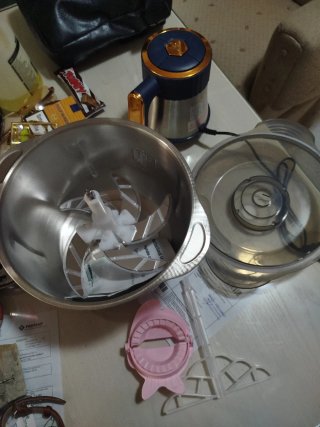 Picadora Carne y Verduras Acero Inox 5.5L, 110 vol