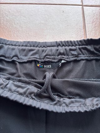 Pantalón Corto Negro SILVER-Basics Talla S