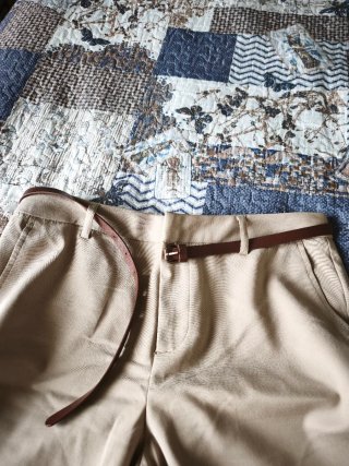 Pantalón de verano beige
