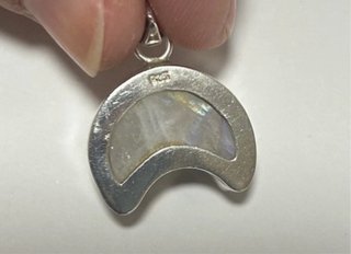Colgante Luna Piedra Luna Azul Blanco