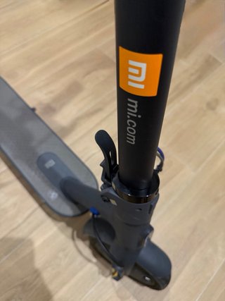 Patinete Eléctrico Xiaomi Mi Electric Scooter 3