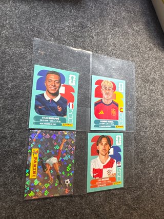 Cromos Panini Mundial  Mbappé Yamal  Modrić y 00