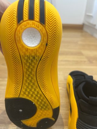 Zapatillas Adidas Harden Baloncesto Amarillas