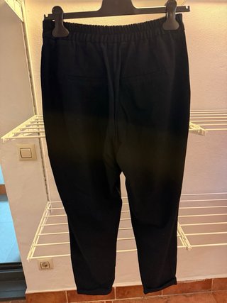 Pantalón Bershka negro vestir cintura elástica