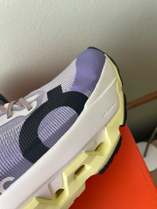 On Cloudmonster hyper 3 Morado/Amarillo
