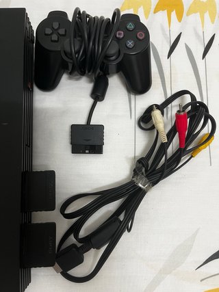 Consola PS2 Negra + Mando + Juego+1Tarjeta Memoria