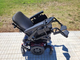 Silla eléctrica Q300M Elev. Y Bas. Electrica