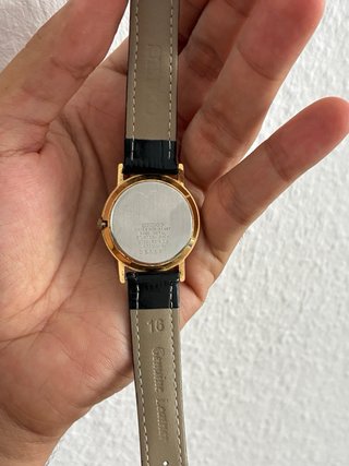 Reloj Seiko Vintage Dorado y Negro Años 90
