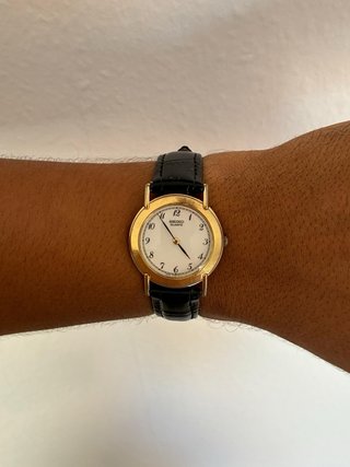 Reloj Seiko Vintage Dorado y Negro Años 90