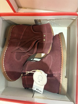Botines niña piel burdeos talla 35