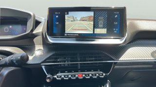 Peugeot 2008 PureTech 130 S&S Allure Pack EAT8 96 kW (130 CV)