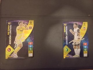 Cartas Adrenalyn Pau Torres y Guedes firmadas 2022