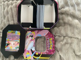 Pokemon Mega-Clefable EX Caja Metálica