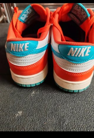 Nike Dunk Arancioni e Azzurre