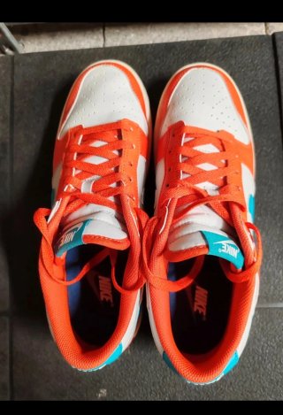 Nike Dunk Arancioni e Azzurre