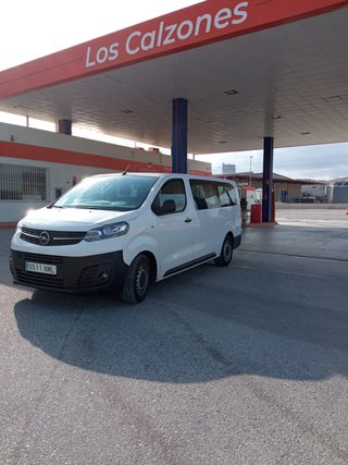 Opel Vivaro Combi 9 Plazas | 2021 | 80.000 km