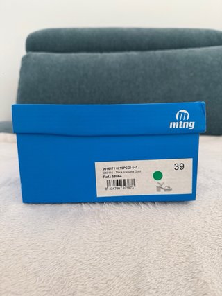 Sandalias MTNG Doradas Talla 39