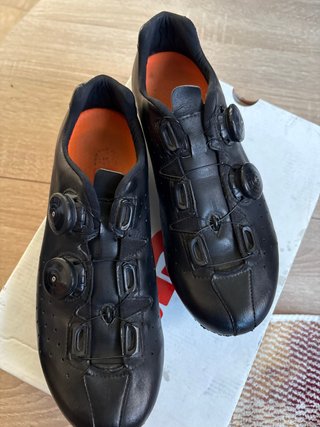 Zapatillas Ciclismo Carretera LUCK Negras