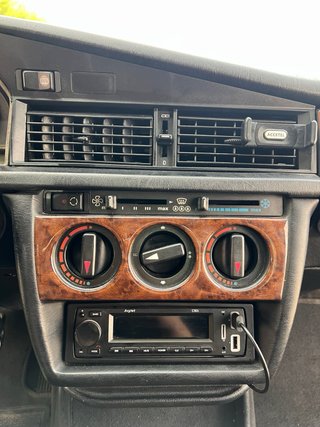 Mercedes-Benz 190 E 1.8