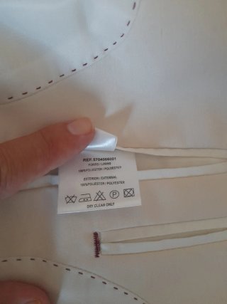 Traje de hombre blanco