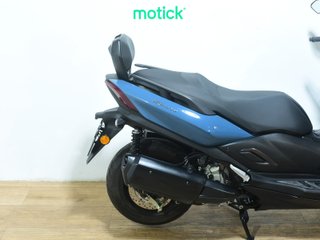 YAMAHA TRICITY 300