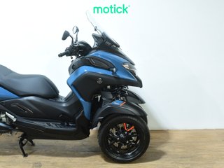 YAMAHA TRICITY 300