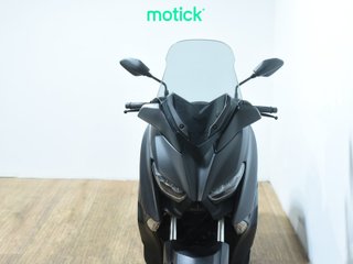YAMAHA XMAX 400
