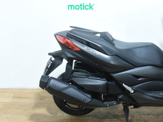 YAMAHA XMAX 400
