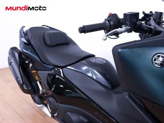 YAMAHA T-MAX 560