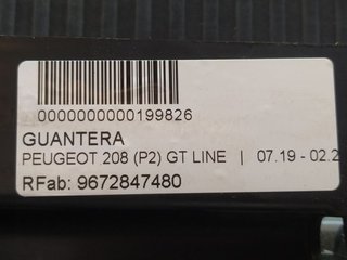 GUANTERA PEUGEOT 208 (P2) GT LINE