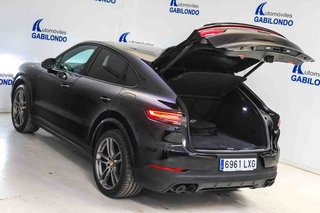 Porsche Cayenne E-Hybrid Coupé **Techo panorámico**