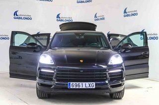 Porsche Cayenne E-Hybrid Coupé **Techo panorámico**