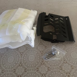 Cubrecarter Negro para honda xadv 750