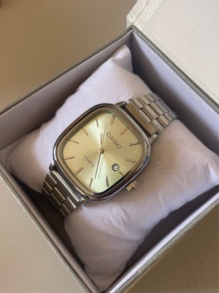 Reloj Casio Vintage Plateado y Verde Menta