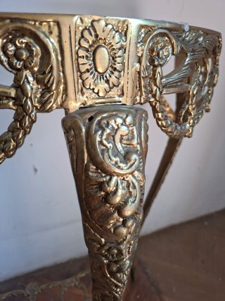 Consola