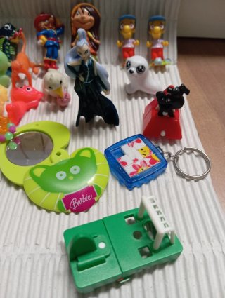 Lotto Sorprese Kinder - Personaggi Vari