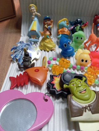 Lotto Sorprese Kinder - Personaggi Vari